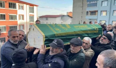 İstanbul’da metronun çarptığı üniversite öğrencisi Samsun’da toprağa verildi