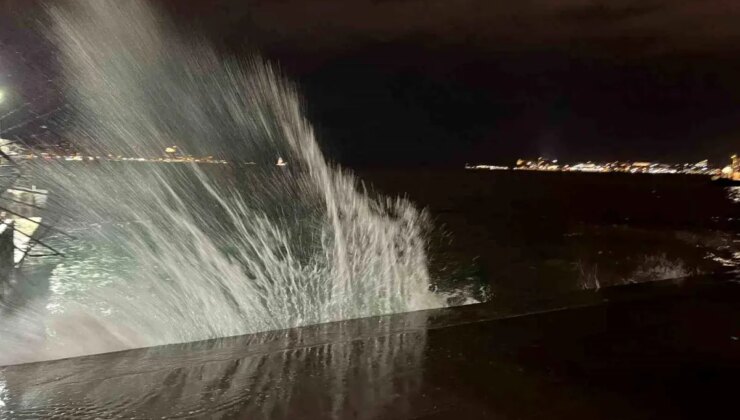 İstanbul’da sabah saatlerinde lodos etkili oldu