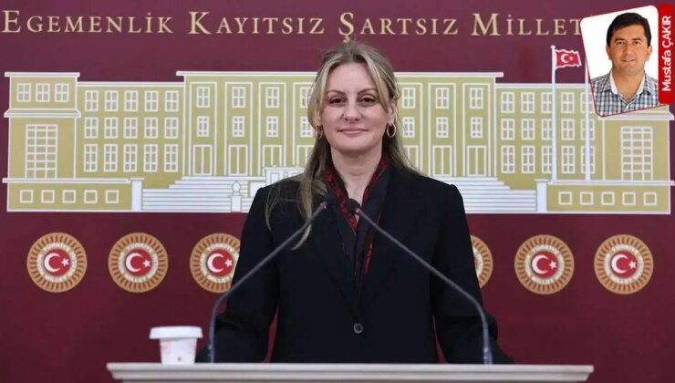 İstanbul’un ardından İzmir’de de tarihi yapılar belediyenin elinden alındı: ‘Muhalefete değil, halka düşmanlık’