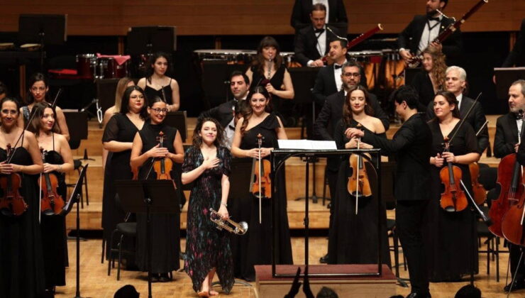 İzmir Oda Orkestrası dünyaca ünlü sanatçılarla sahnedeydi