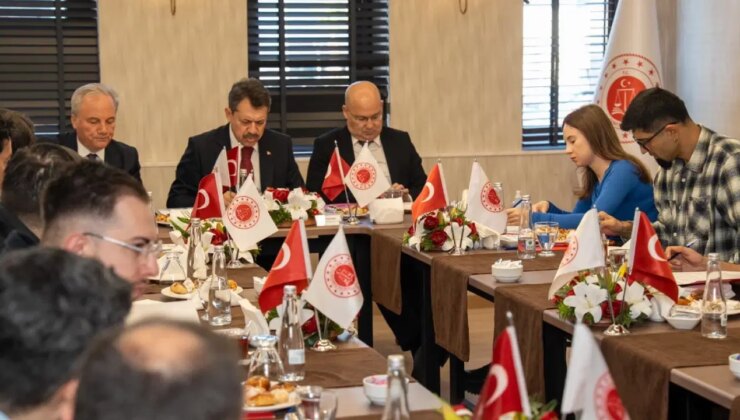 İzmir’de 11. Yargı Paketi kapsamında bin 318 hükümlü tahliye edildi