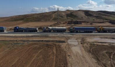 Kamışlı’ya insani yardım koridorlarından yardım gönderiliyor