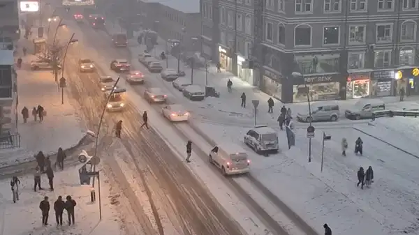 Kar alarmı… Türkiye genelinde bazı il ve ilçelerde okullar tatil edildi! İşte eğitime ara verilen iller ve ilçeler…