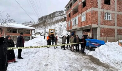 Kar küreme aracının çarptığı kişi hayatını kaybetti!