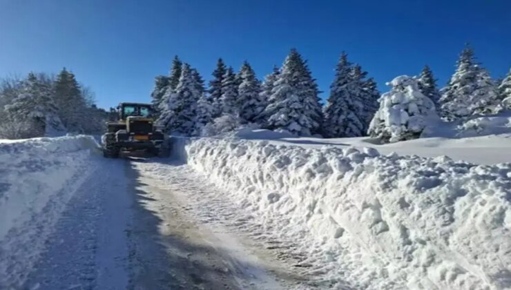 Kars’ta 214 köy yolu ulaşıma kapandı!