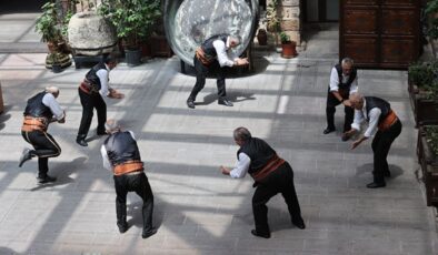 Kastamonu’nun asırlık halk oyunu Sepetçioğlu’nu emekliler geleceğe taşıyor