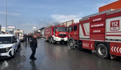 Kayseri’de mobilya fabrikasında yangın!