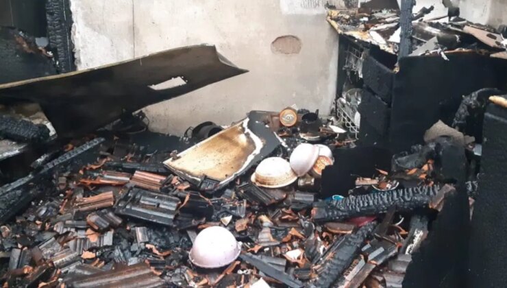 Kocaeli’de fırtına yangın çıkardı: 2 yaralı