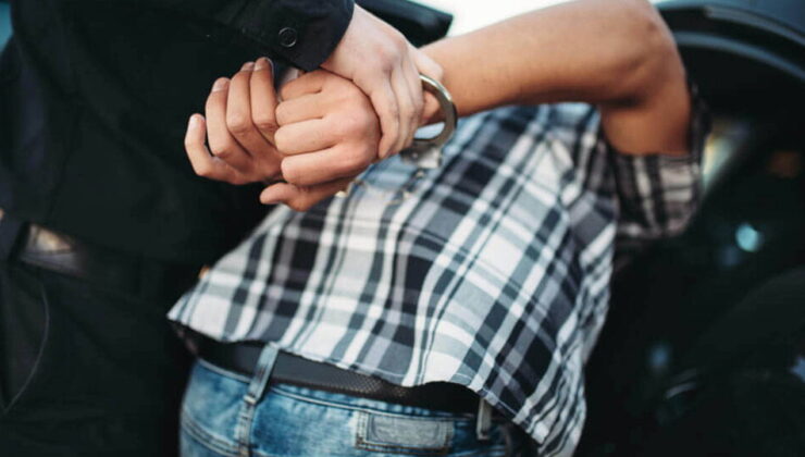 Kümesten gelen ‘öksürük’ sesi 44 yıl cezası olan firariyi yakalattı!