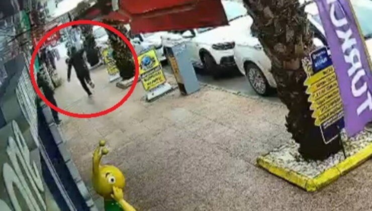 Kuyumcuyu silahla gasbetti, havaya ateş edip kaçtı