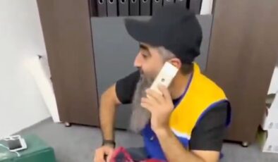 Libya’da bir telefoncunun Nokia siparişi 16 yıl sonra teslim edildi