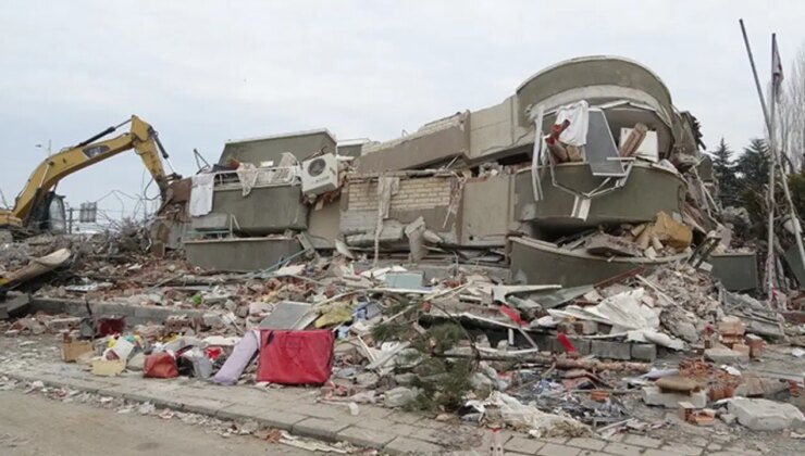 Malatya’da Hayat Sitesi davası tanığı: Suat Mobilya binada üst tablayı keserek üst kata çıktı