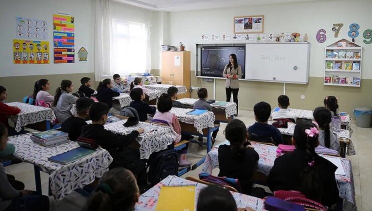 MEB’in öğretmen atama ve yer değiştirme yönetmeliğinde değişiklik