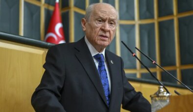 ‘MHP, iktidar ortağı değildir’ vurgusu yaptı! Devlet Bahçeli’den kürsüde kritik mesajlar: Suriye, SDG, emekli aylığı, Atlas Çağlayan cinayeti, Bebek Otel…