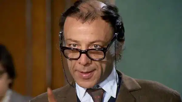 Münir Özkul ölümünün 8. yılında anılıyor… Atatürk ‘çocuk sen büyük tiyatrocu olacaksın’ demiş!