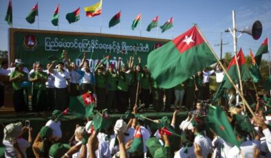 Myanmar’da seçimleri ordu destekli USDP kazandı
