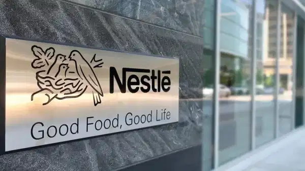 Nestle 50’den fazla ülkede bebek mamalarını geri çağırıyor: Toksin uyarısı!