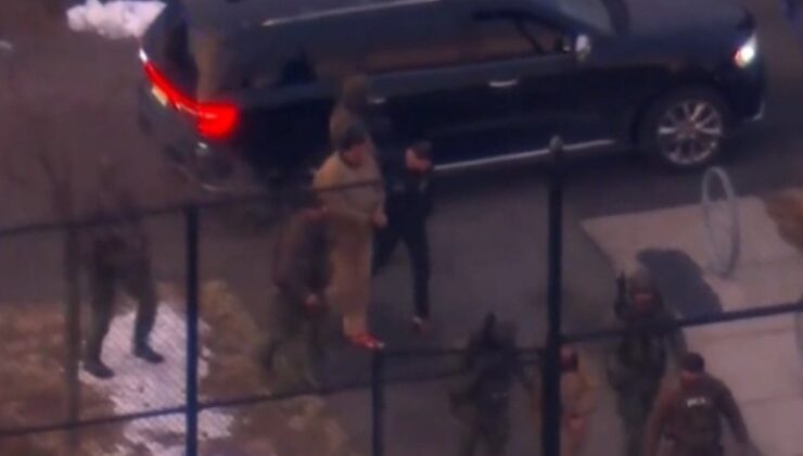 Nicolas Maduro, ABD Mahkemesine götürülmek için yola çıkarıldı