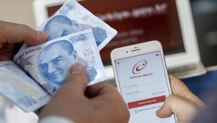 Öğrencilere 43 bin 500 TL burs verilecek