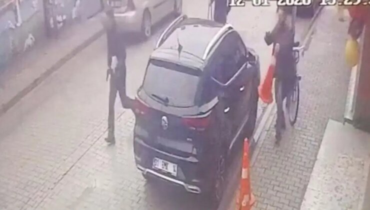 Okul önünde kan donduran olay: Öğretmene saldırdı ardından ateş etti!