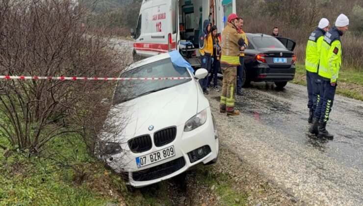 Otomobilinde, göğsünden tabancayla vurulmuş halde ölü bulundu