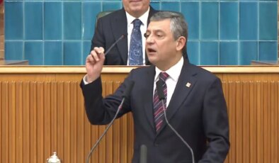 Özgür Özel CHP Grup Toplantısı’nda konuşuyor