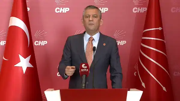 Özgür Özel’den Bahçeli’ye Nâzım’la ‘erken seçim’ yanıtı: ‘Biraz daha ustalaştık dostu düşmanı ayırmakta’