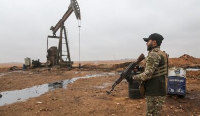 Petrol kuyularının kontrolü artık Suriye Devleti’nde