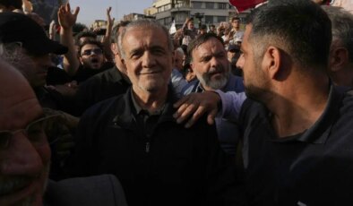 Pezeşkiyan’dan internet açıklaması: Kısıtlamalar kaldırılmalı