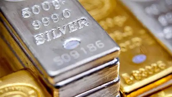 Rekorların ardından sert fren: Güçlü dolar ve kâr satışları altın ve gümüşte düşüşü tetikledi