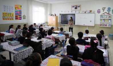 Resmi Gazete’de yayımlandı: Öğretmen atama ve yer değiştirme yönetmeliğinde değişiklik!