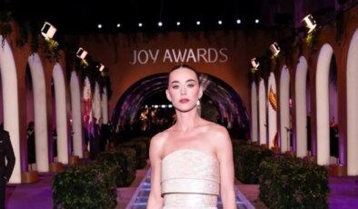 Riyad’da Katy Perry kasırgası: 30 dakikada servet kazandı!