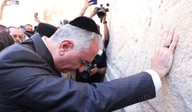 Rıza Pehlevi’den İran rejimine karşı uluslararası yardım çağrısı