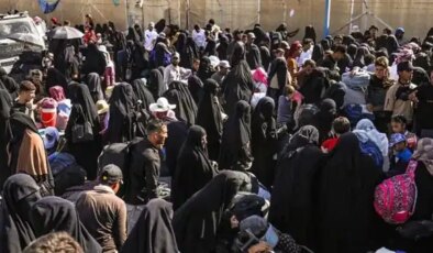 Şam güçleri, SDG’nin çekilmesinin ardından el-Hol kampına zırhlı araçlarla girdi