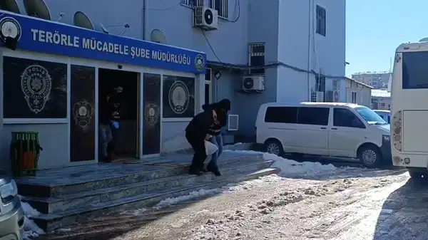Şanlıurfa’da şafak vakti IŞİD operasyonu: 4 kişi tutuklandı