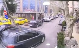 Sarıyer’de ağaç otomobilin üzerine devrildi; seyir halindeki araç son anda kurtuldu