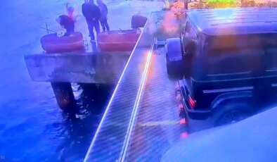 Sarıyer’de hayatını kaybeden motosikletli gencin denize düştüğü anlar kamerada