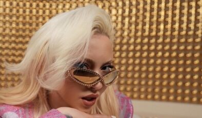 Şarkıcı Ece Seçkin Finlandiya’ya gitti