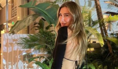 Şeyma Subaşı yine Kur’an-ı Kerim paylaştı