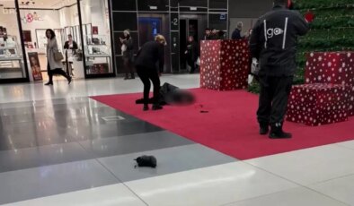 Şişli’de AVM’de 2’nci kattan düştü: Yaşamını yitirdi!