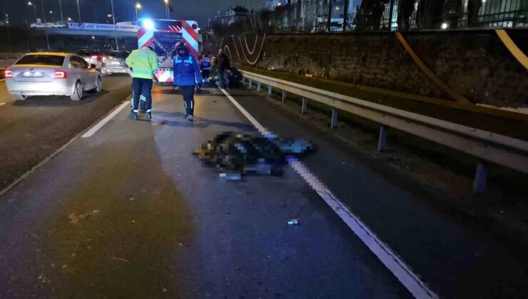 Şişli’de bariyerlere çarpan motosikletli feci şekilde hayatını kaybetti