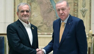 Son dakika… Cumhurbaşkanı Erdoğan, İran Cumhurbaşkanı Pezeşkiyan ile görüştü!