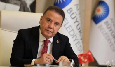 Son Dakika… Muhittin Böcek yeniden hastaneye kaldırıldı