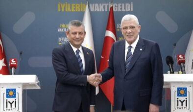 Son Dakika… Özgür Özel, Müsavat Dervişoğlu’nu ziyaret etti