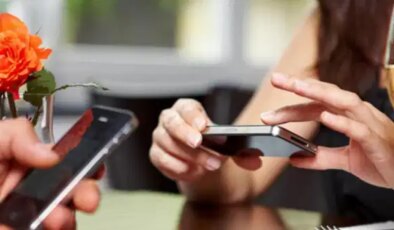 Sosyal medyada ‘bal tuzağı’ yöntemiyle vurgun: Erkekleri dolandıran 19 şüpheli yakalandı!