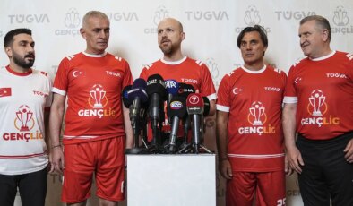 Spor siyaset iç içe: Türk futbolu TÜGVA etkinliğinde