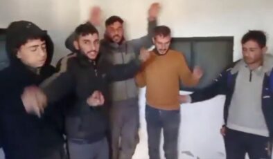 Suriye ordusu, yakalanan YPG’lileri müzik açıp oynattı