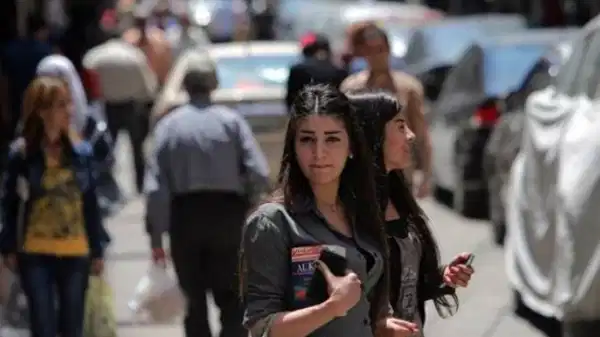 Suriye’de kadınlara ‘makyaj yasağı!’