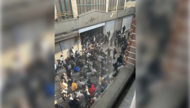 Tahran Büyük Çarşı’da rejim karşıtı sloganlar: Pehlevi geri dönecek, Hamaney devrilecek