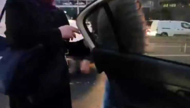 Taksici trafiği yoğun buldu, aldığı yolcuyu tekrar indirdi